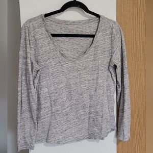 💚10 for $10💚 Bundle and save Long Sleeve Top